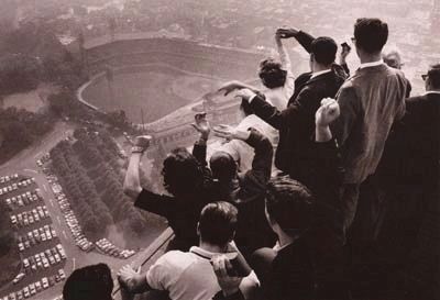 Students atop Cathedral of Learning. Click for full size. Students atop Cathedral of Learning image. Click for full size.