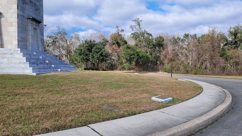 The view of the Louisiana Militia Marker along the road. Click for full size. The view of the Louisiana Militia Marker along the road image. Click for full size.