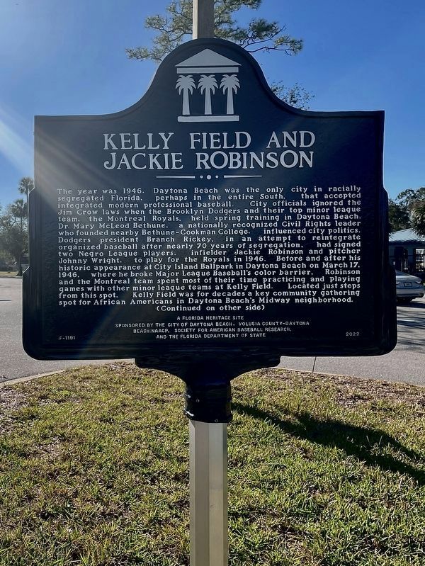 Kelly Field and Jackie Robinson Marker (front) image. Click for full size.
