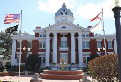 Pasco County Courthouse Marker image. Click for full size.