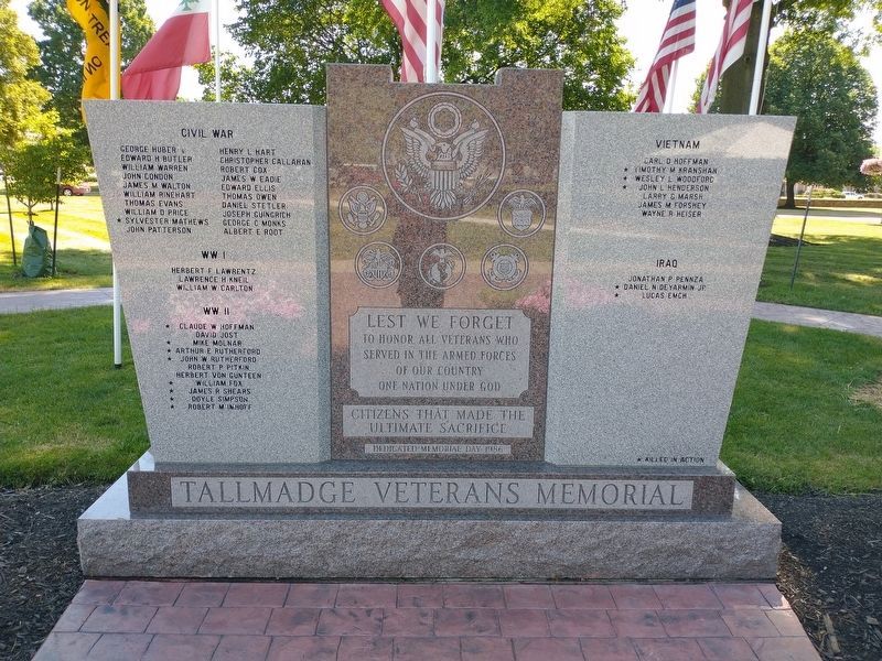 Tallmadge Veterans Memorial image. Click for full size.