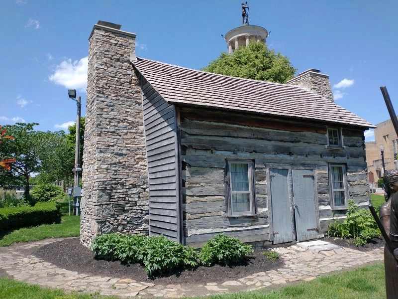 Old Log Building. Click for full size. Old Log Building image. Click for full size.