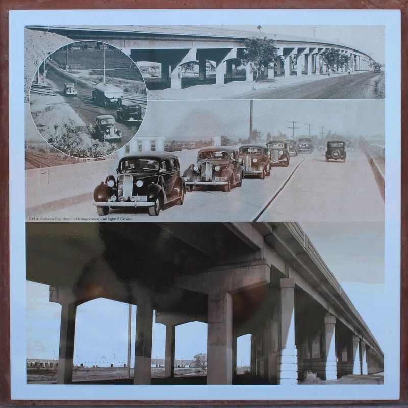 Lincoln Highway Marker image. Click for full size.