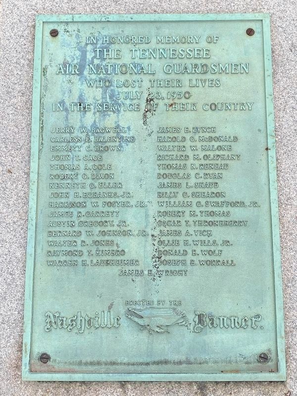 Tennessee Air National Guardsmen Memorial image. Click for full size.