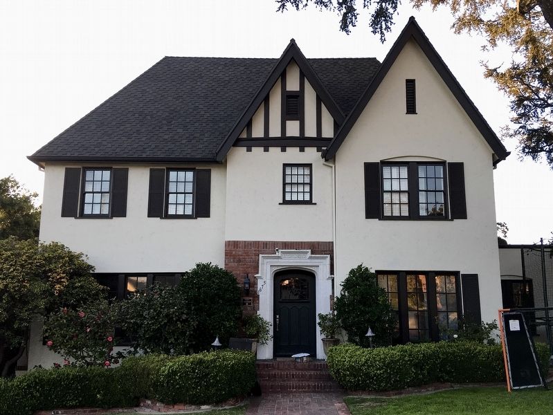 1675 Ard Eevin Avenue. Click for full size. 1675 Ard Eevin Avenue image. Click for full size.