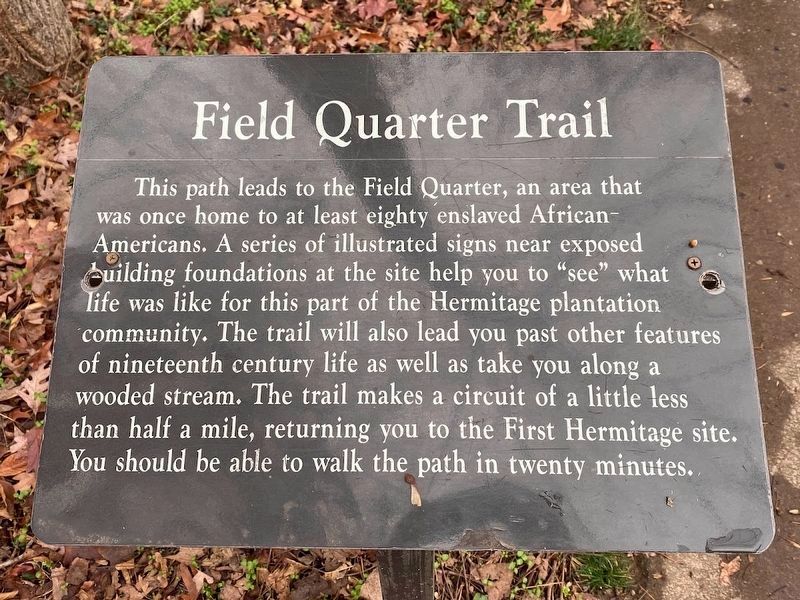 Field Quarter Trail Marker image. Click for full size.