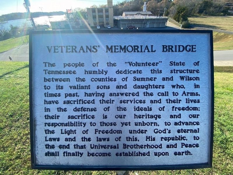 Veterans' Memorial Bridge Marker image. Click for full size.