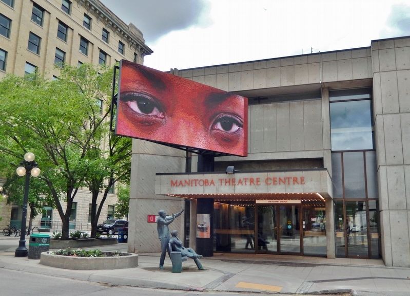 The Royal Manitoba Theatre Centre (<i>entrance</i>) image. Click for full size.