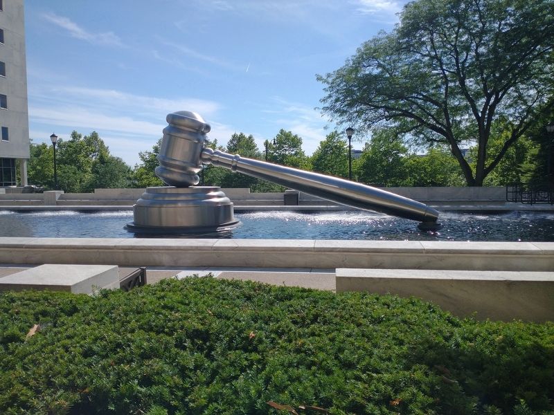 World's Largest Gavel image. Click for full size.