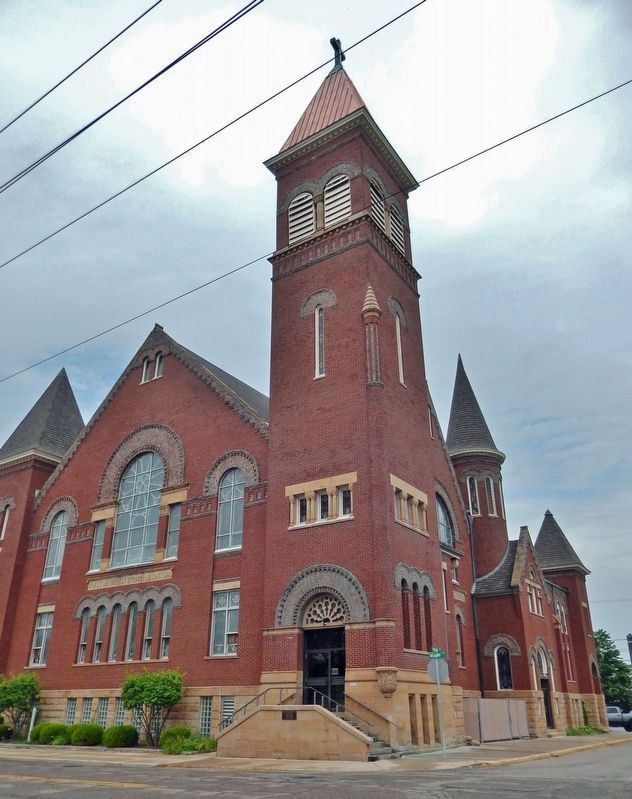 Christ United Methodist Church<br>(<i>southeast elevation</i>). Click for full size. Christ United Methodist Church<br>(<i>southeast elevation</i>) image. Click for full size.