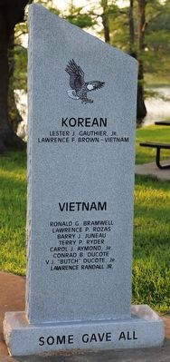 Cottonport Veterans Memorial image. Click for full size.