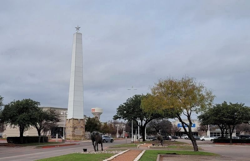 The view of the Trail Driving Prior to 1845 Marker from the parking lot area image. Click for full size.