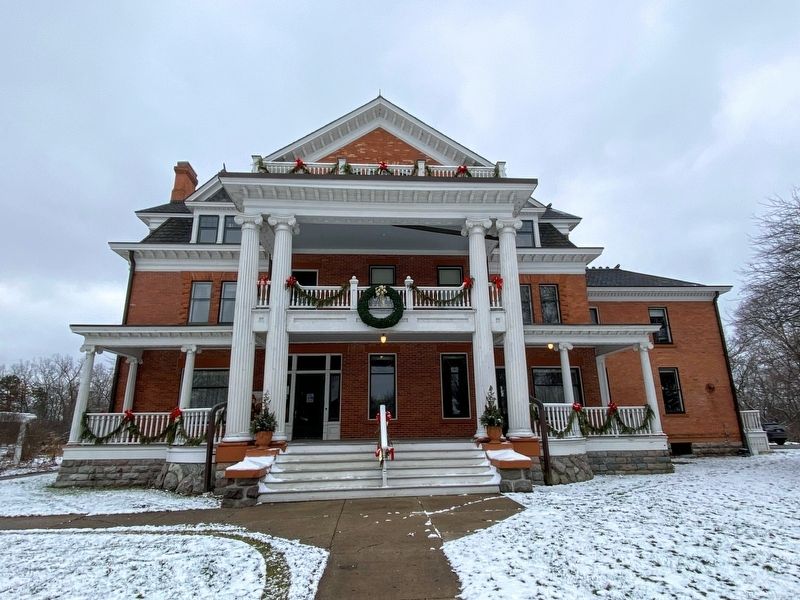 Turner-Dodge House image. Click for full size.