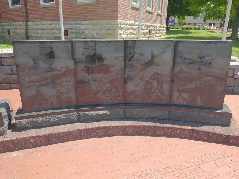 Highland County Veterans Memorial image. Click for full size.