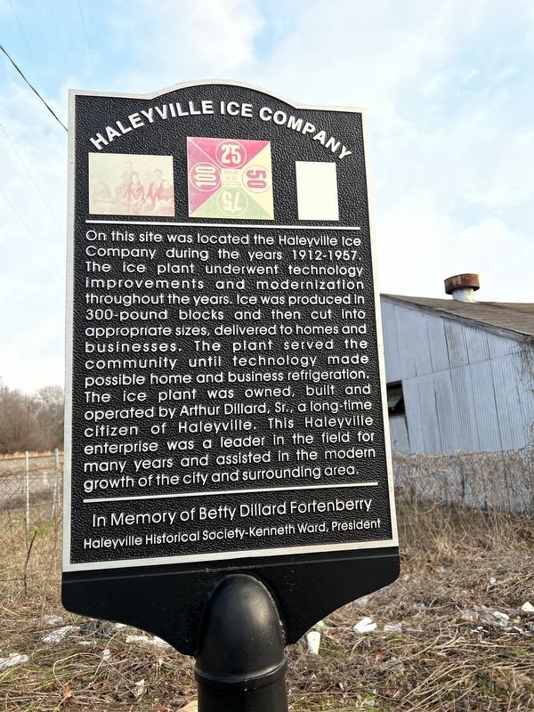 Haleyville Ice Company Marker. Click for full size. Haleyville Ice Company Marker image. Click for full size.