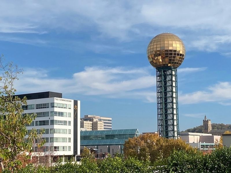 The 1982 World's Fair Walking Tour Marker image. Click for full size.