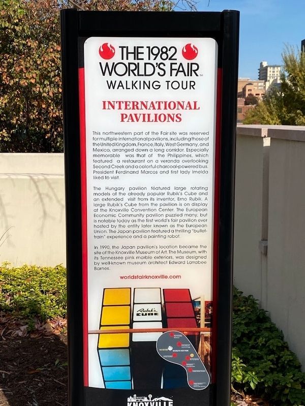 The 1982 World's Fair Walking Tour Marker image. Click for full size.