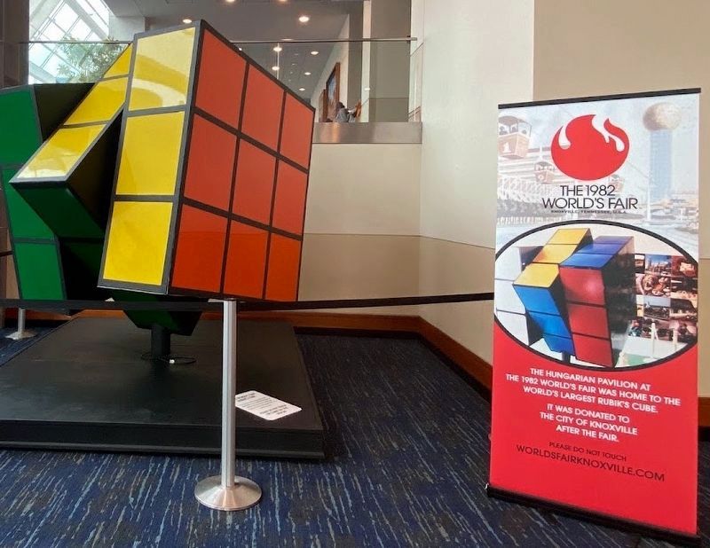The 1982 World's Fair Rubik's Cube image. Click for full size.
