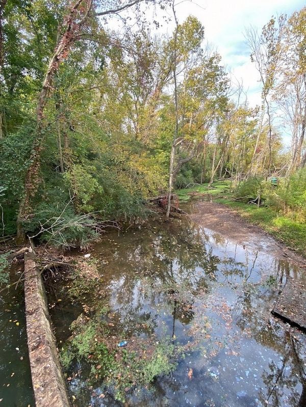 Murfree Spring. Click for full size. Murfree Spring image. Click for full size.
