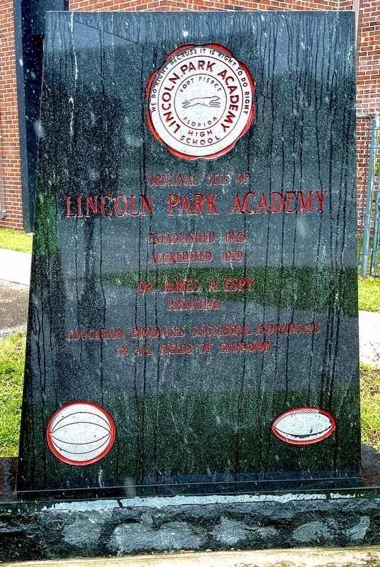 Lincoln Park Academy Marker. Click for full size. Lincoln Park Academy Marker image. Click for full size.