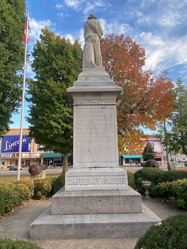 Confederate Soldiers Marker. Click for full size. Confederate Soldiers Marker image. Click for full size.