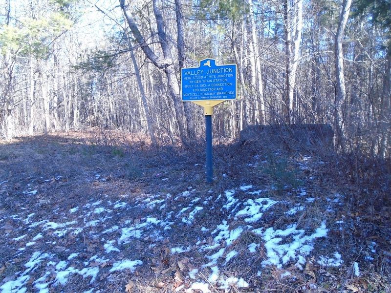 Valley Junction Marker image. Click for full size.