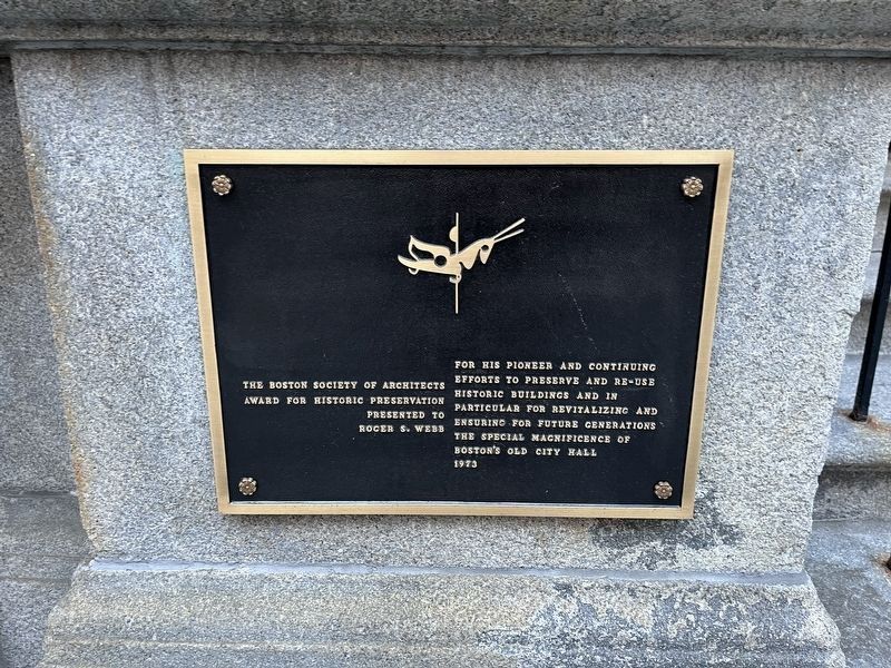 Dedication plaque on Old City Hall image. Click for full size.