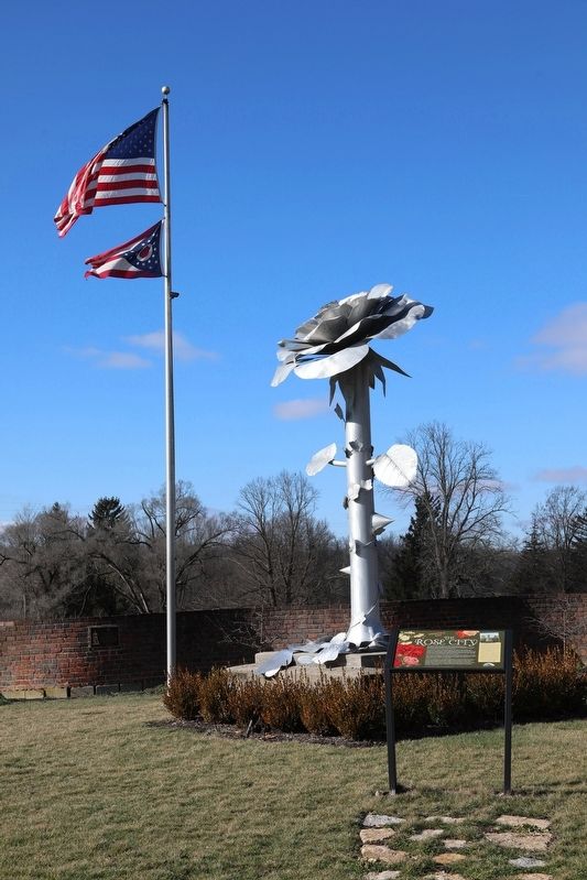 View of the marker and sculpture from the southeast image. Click for full size.