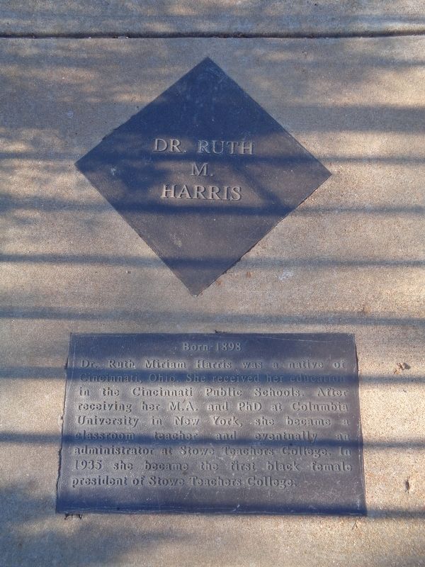 Dr. Ruth M. Harris Marker image. Click for full size.
