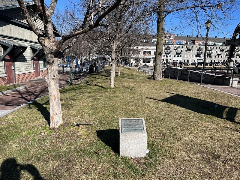 Waterfront Park Marker. Click for full size. Waterfront Park Marker image. Click for full size.