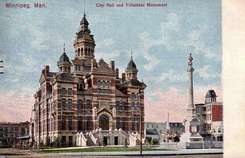 <i>City Hall and Volunteer Monument</i>. Click for full size. <i>City Hall and Volunteer Monument</i> image. Click for full size.