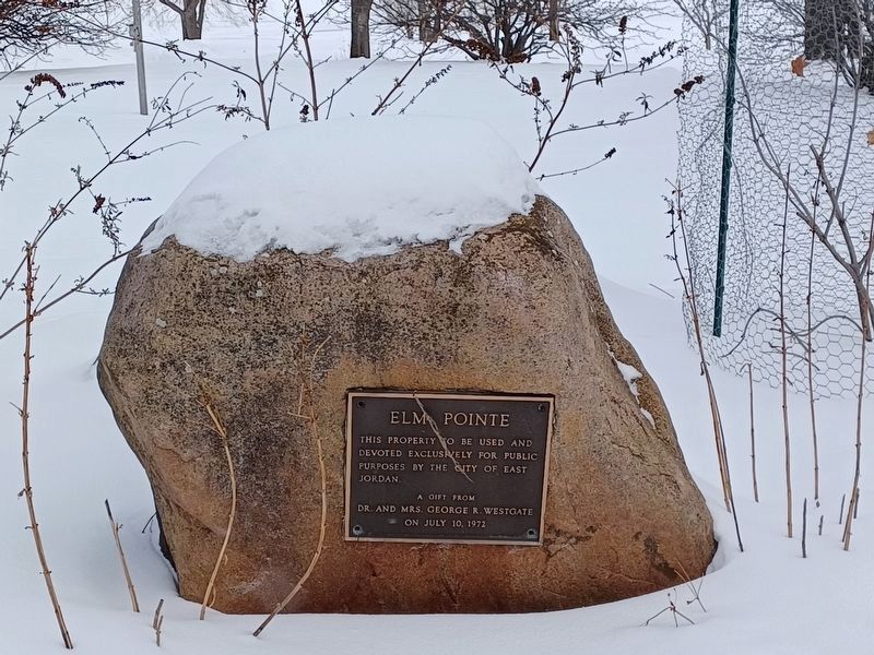 John and Eva Porter Estate Marker image. Click for full size.