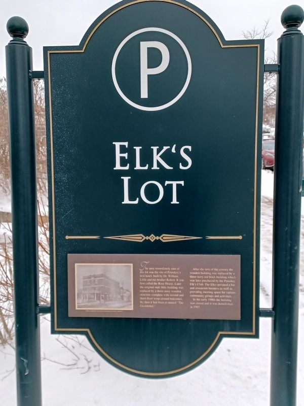 Elk's Club Marker on Parking Lot Sign image. Click for full size.