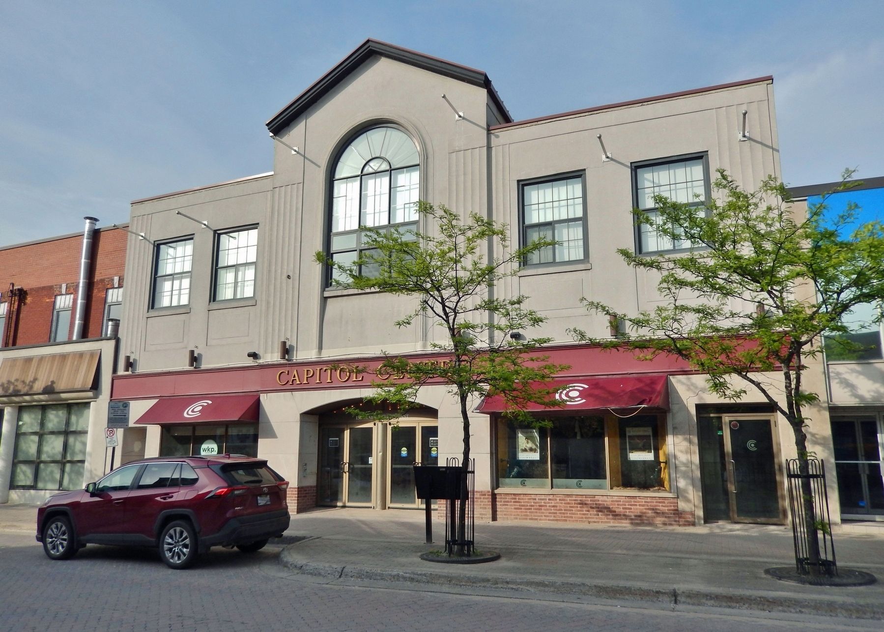 Capitol Theatre Building image. Click for full size.