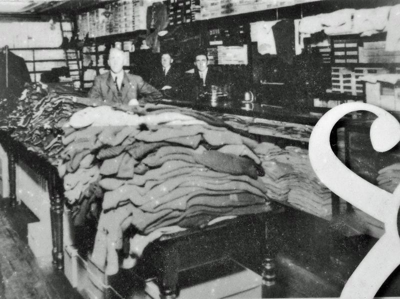 Marker detail: McCubbins Mens Clothing Store image. Click for full size.