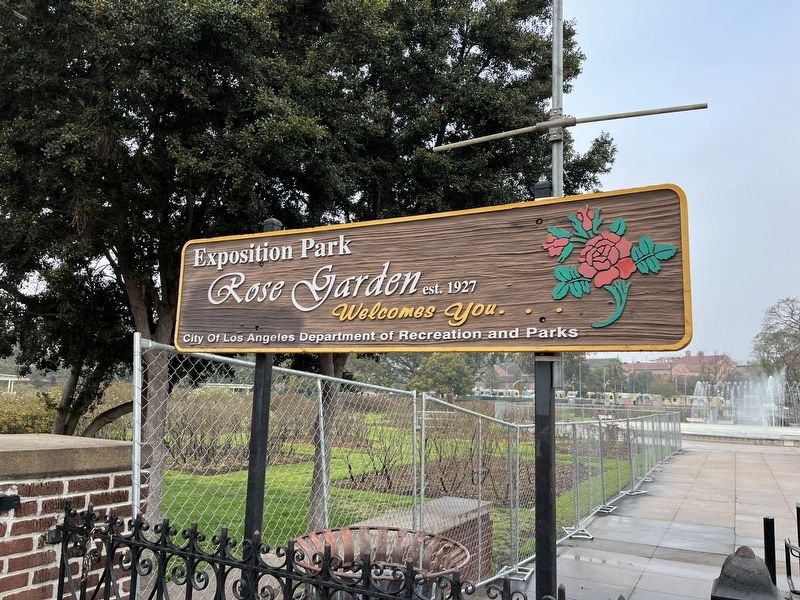 Rose Garden Entrance Sign image. Click for full size.