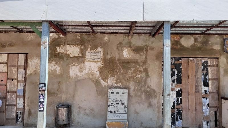 The view of the Burn! / La Quemada Marker from the street. Click for full size. The view of the Burn! / La Quemada Marker from the street image. Click for full size.