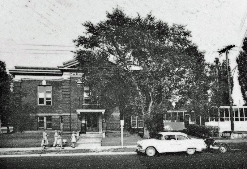 Marker detail: Carnegie Library, 1963 image. Click for full size.