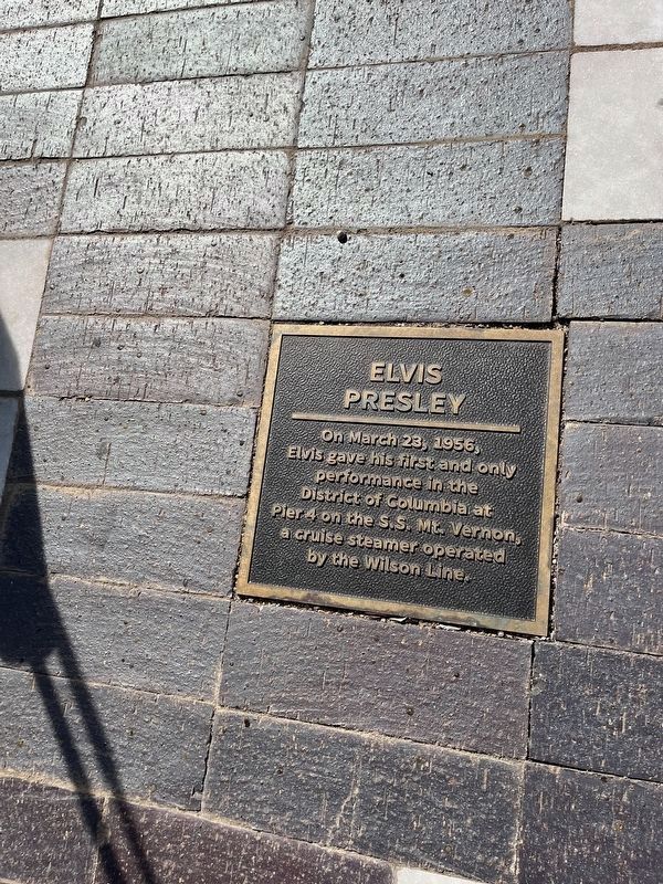 Elvis Presley Marker image. Click for full size.