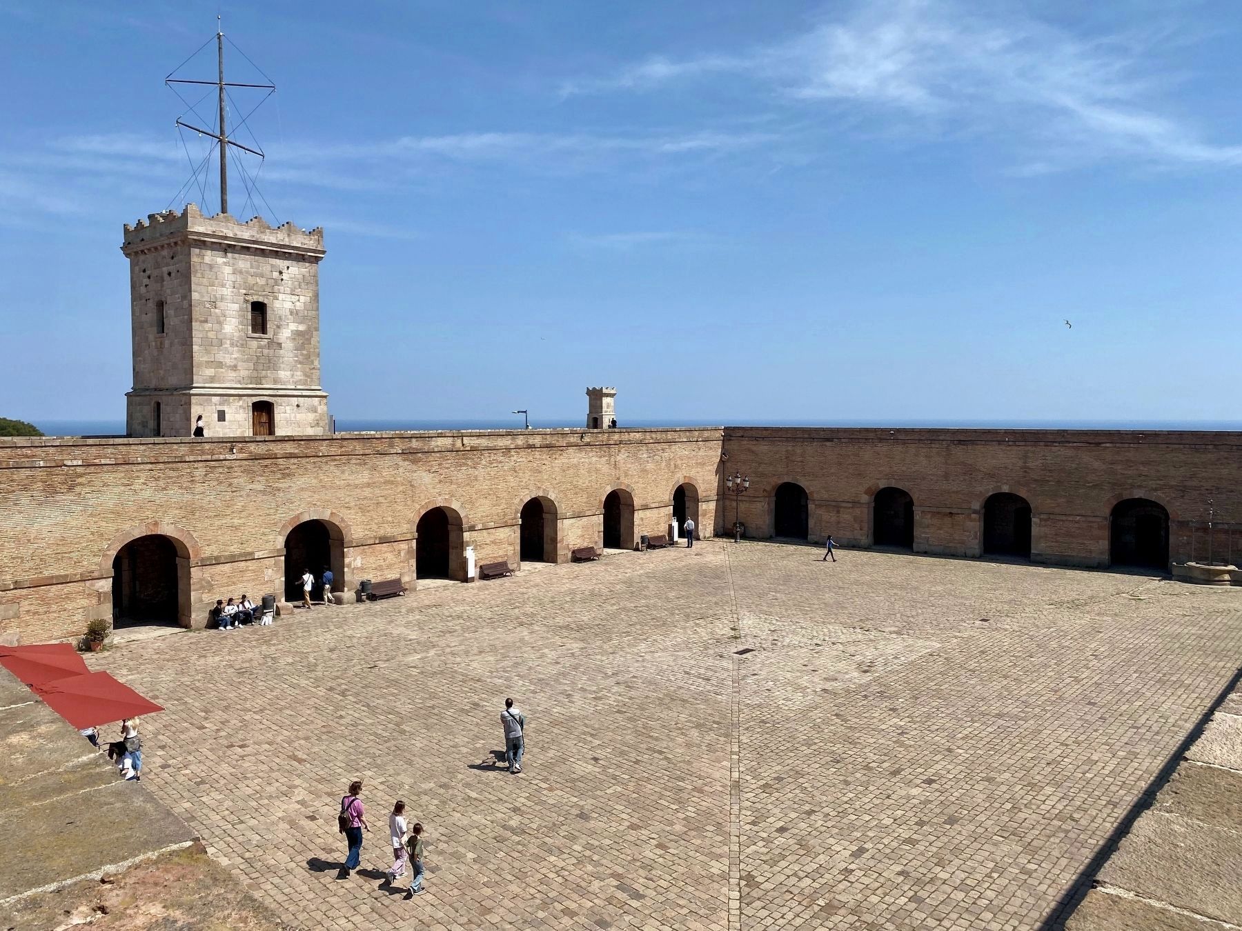 El pati darmes o quadrat / The parade ground or courtyard - wide view, from above image. Click for full size.