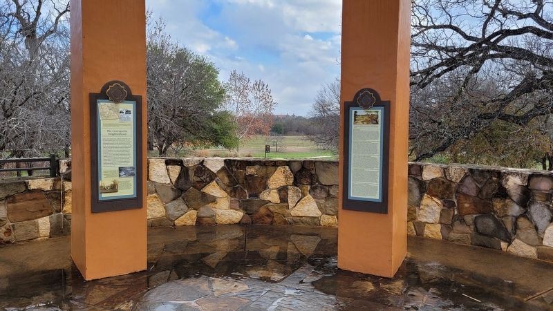 The Concepci�n Neighborhood Marker is the left marker of the two markers image. Click for full size.