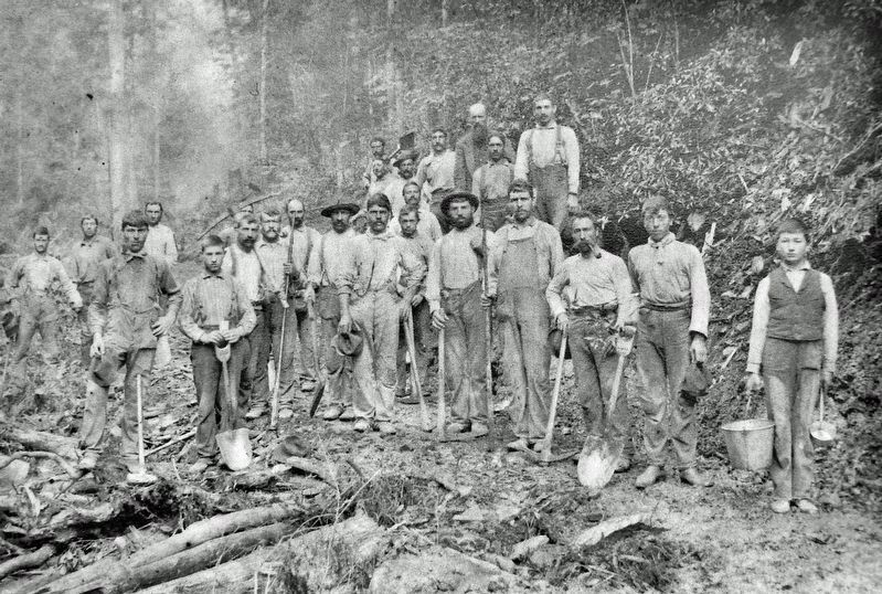Marker detail: Italian Laborers image. Click for full size.