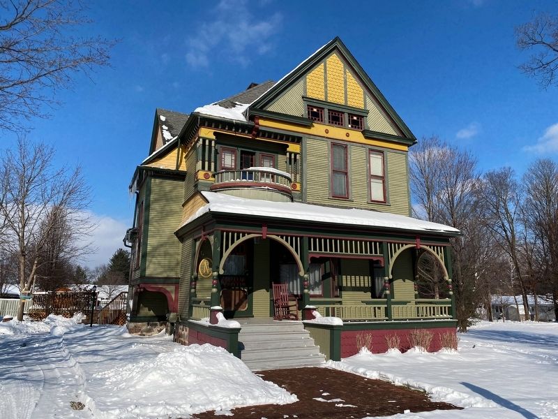 John Carveth House image. Click for full size.