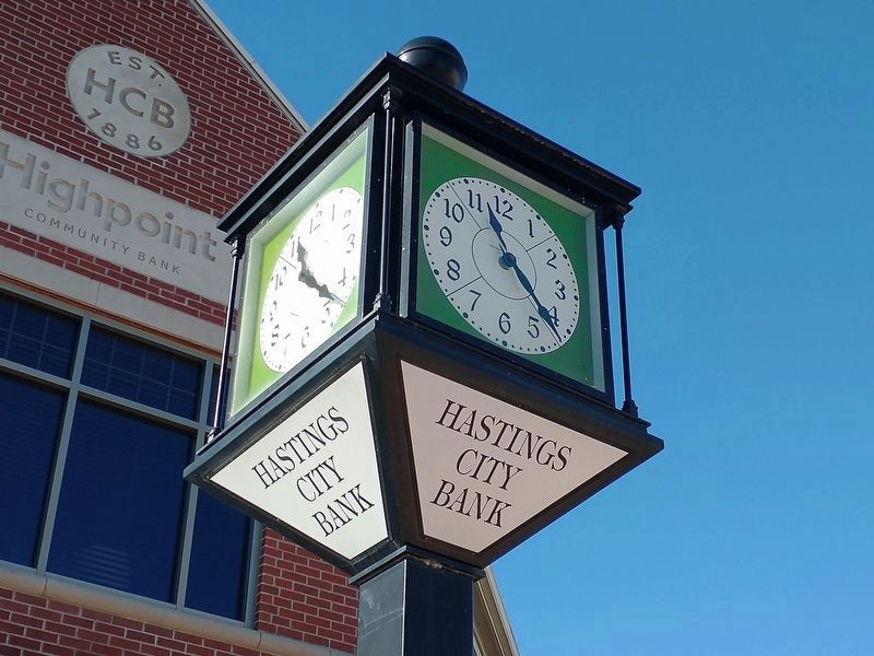 Hastings City Bank Clock image. Click for full size.