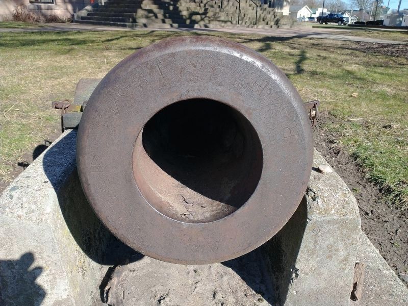 The additional cannon's muzzle image. Click for full size.