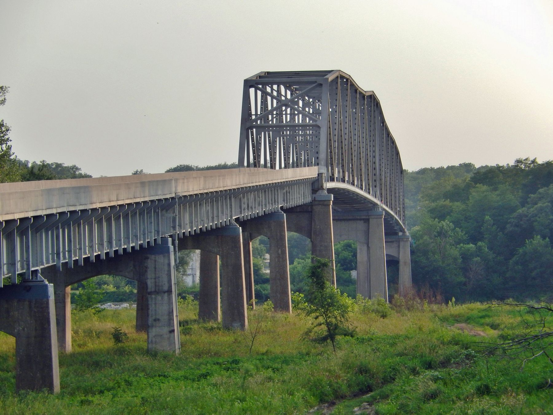 Brownville Bridge & Missouri River image. Click for full size.