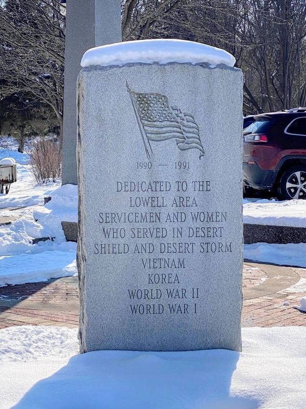 Lowell Veterans Memorial image. Click for full size.