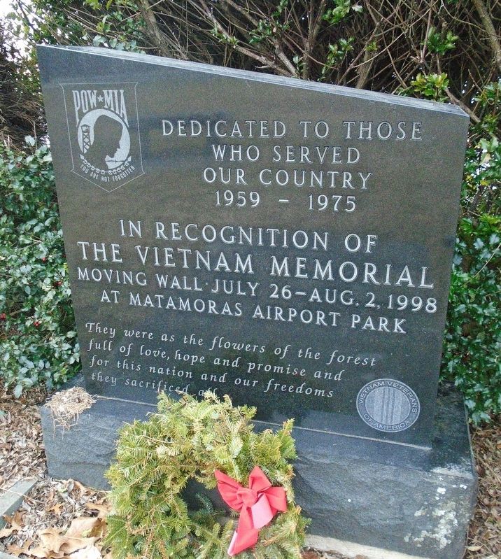 Vietnam Veterans Memorial. Click for full size. Vietnam Veterans Memorial image. Click for full size.
