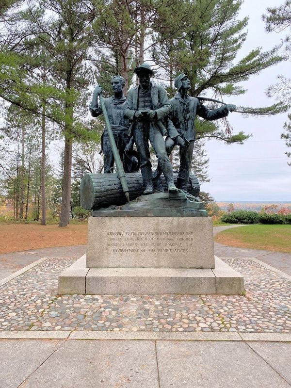 Lumberman's Monument. Click for full size. Lumberman's Monument image. Click for full size.