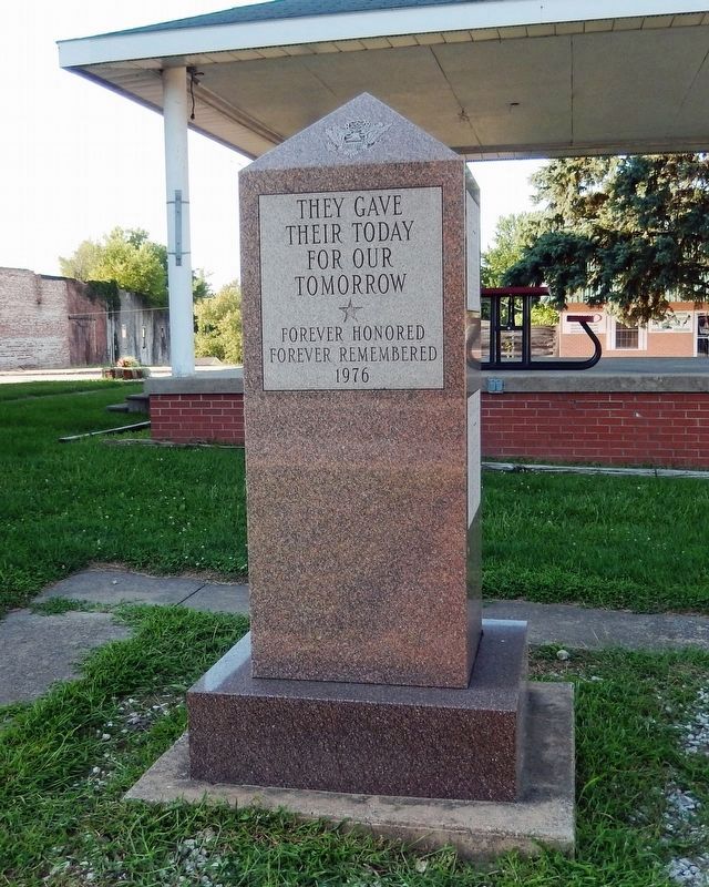 Schuyler County War Memorial (<i>south side</i>) image. Click for full size.